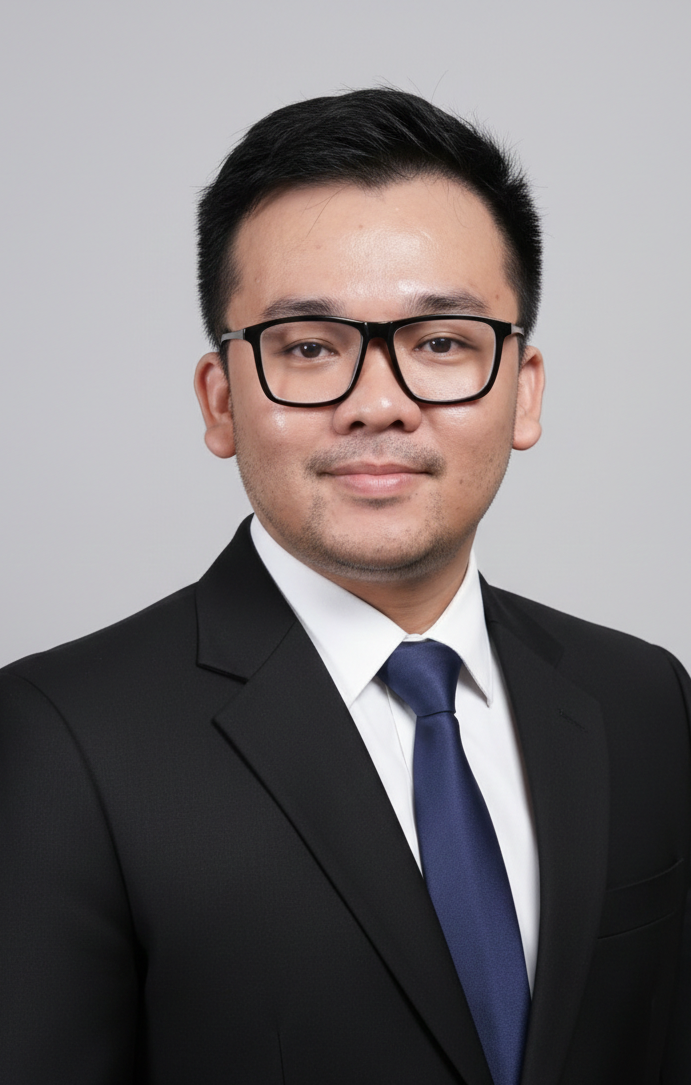 Dr. (c) Karolus E Lature, S.H., M.H.